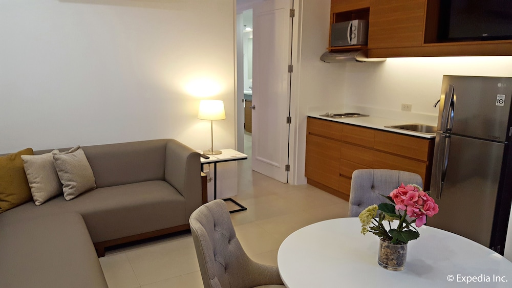 PonteFino Hotel & Residences 32/55