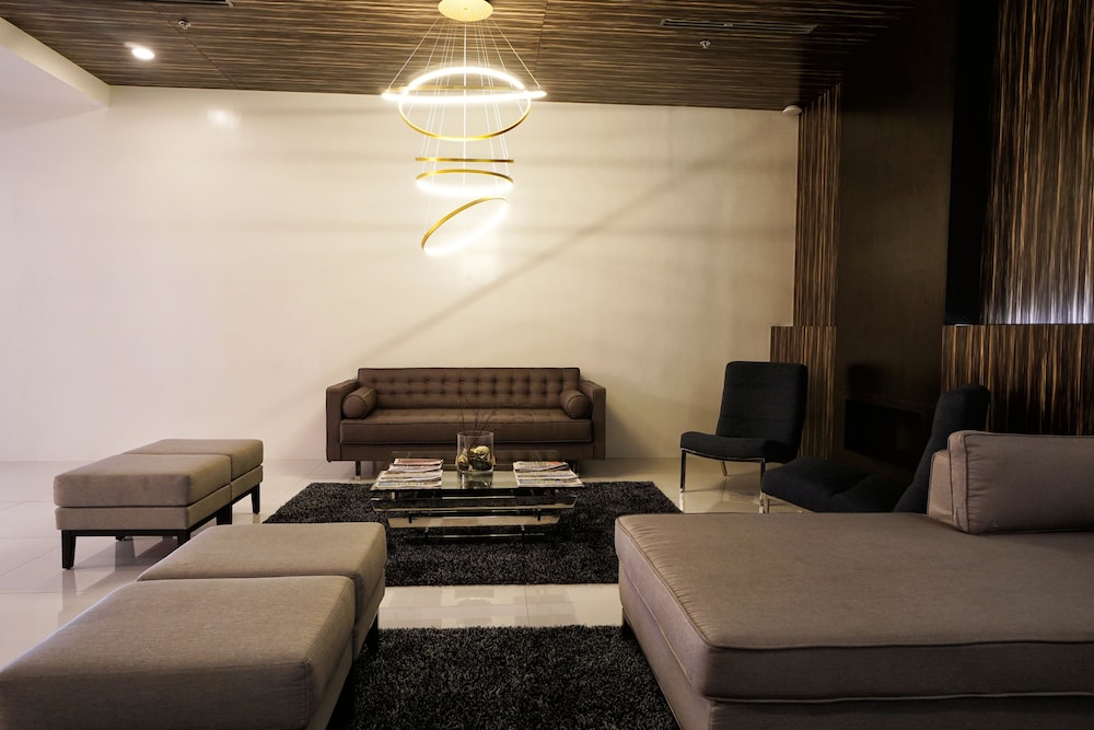 Mezzo Hotel 25/42