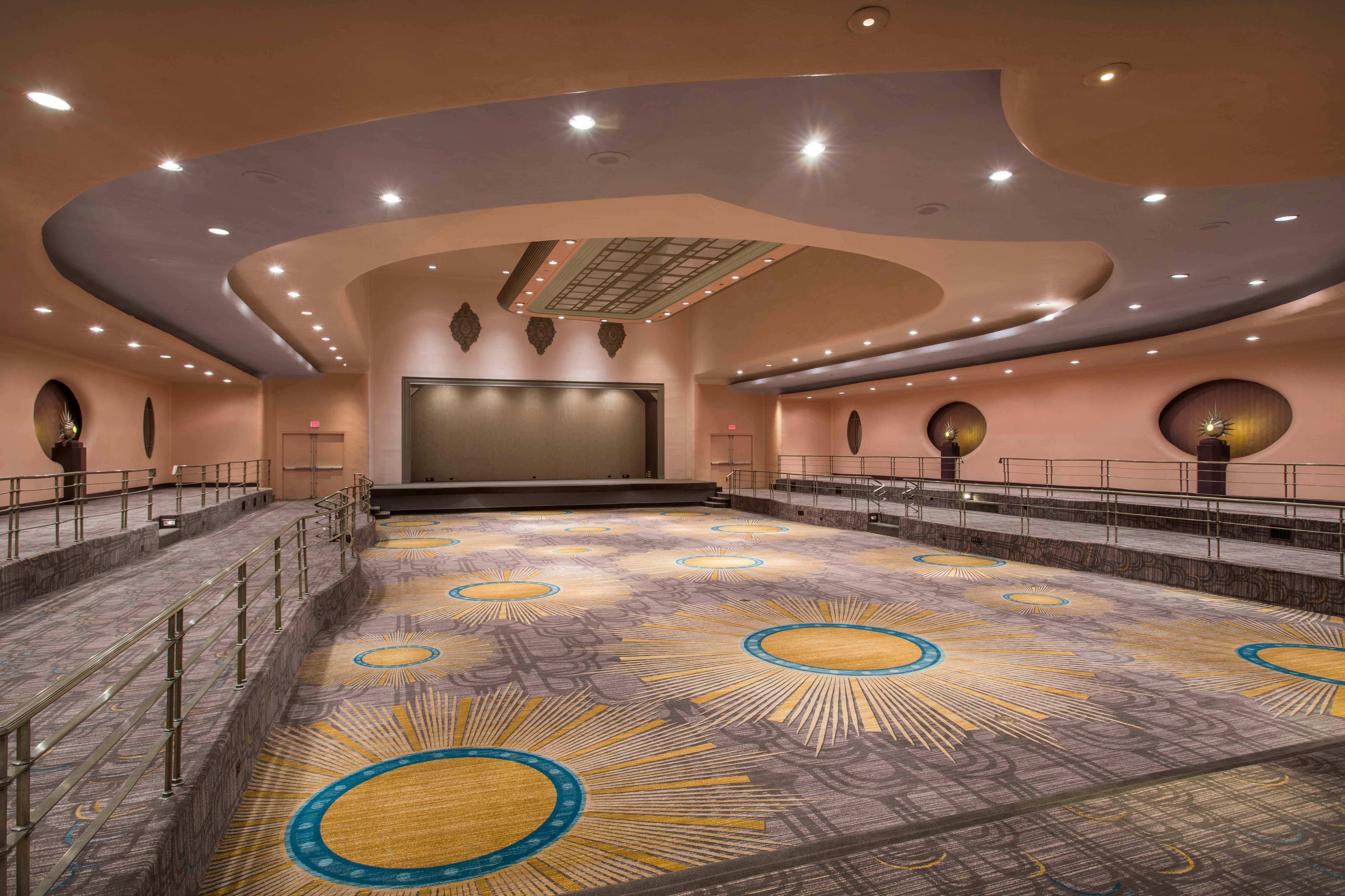 Hilton Cincinnati Netherland Plaza 33/62