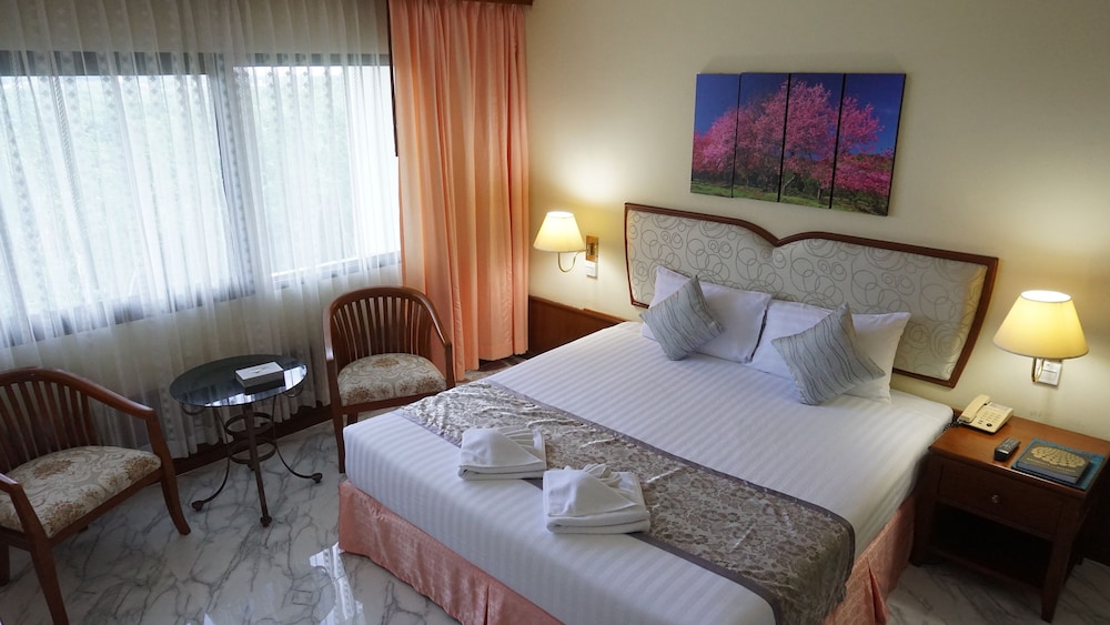 Wattana Park Hotel 9/42