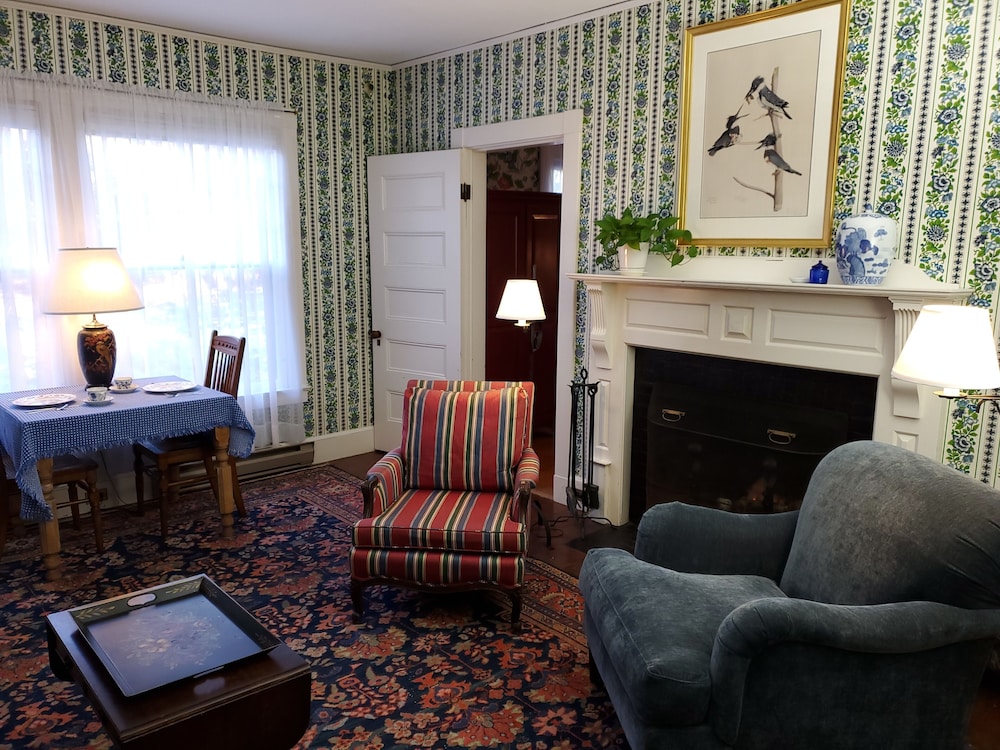 Harbourside Inn 32/50