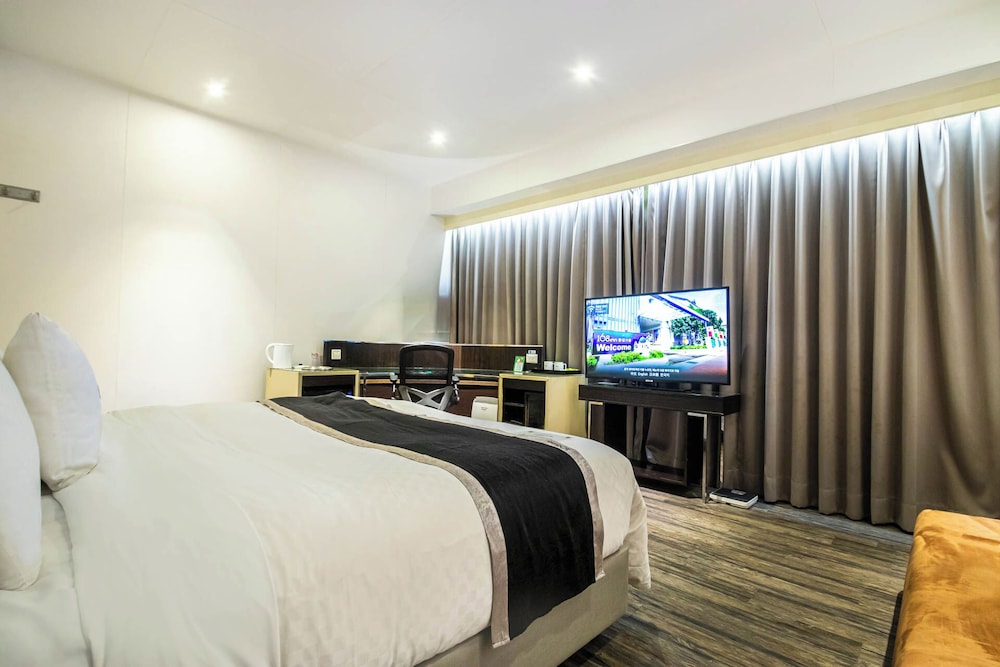 168 Motel - Hsinchu 7/50