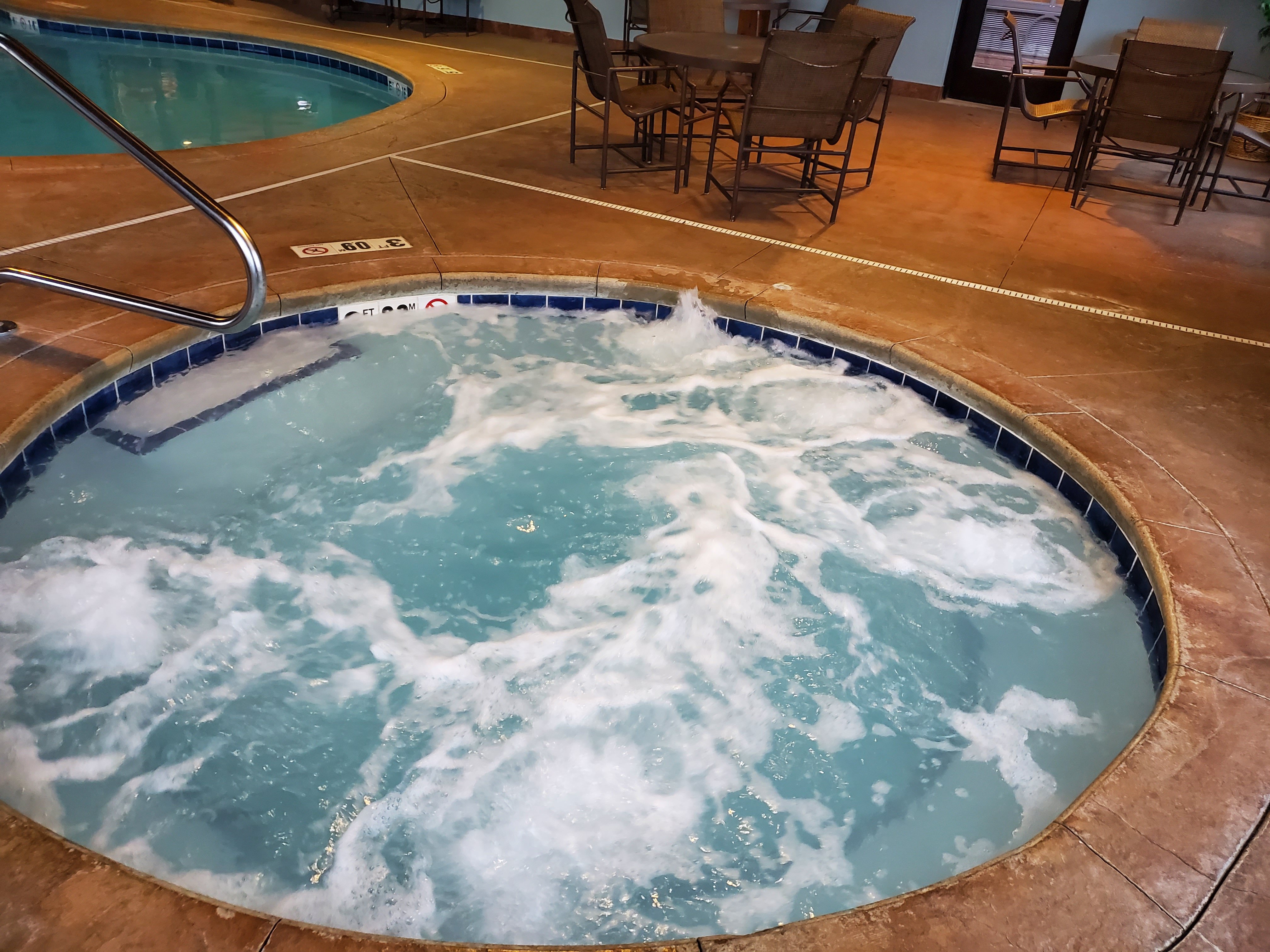Holiday Inn Express Hotel And Suites Donegal 25/43