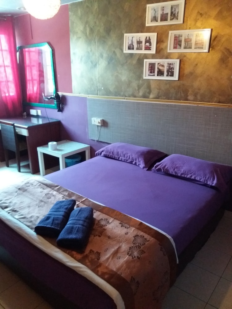 CITY INN HOTEL 24/33
