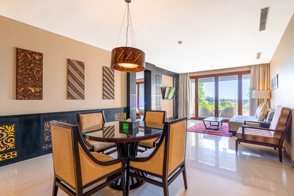 Vouk Hotel And Suites 60/71