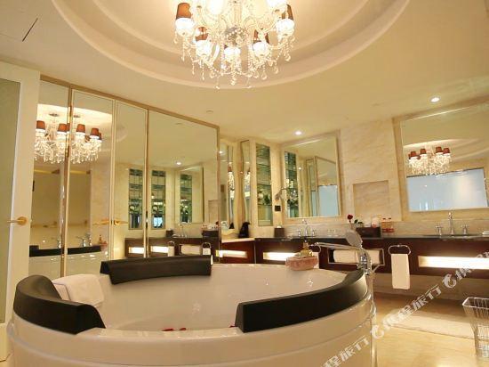 Sichuan Juyang International Hotel 13/18