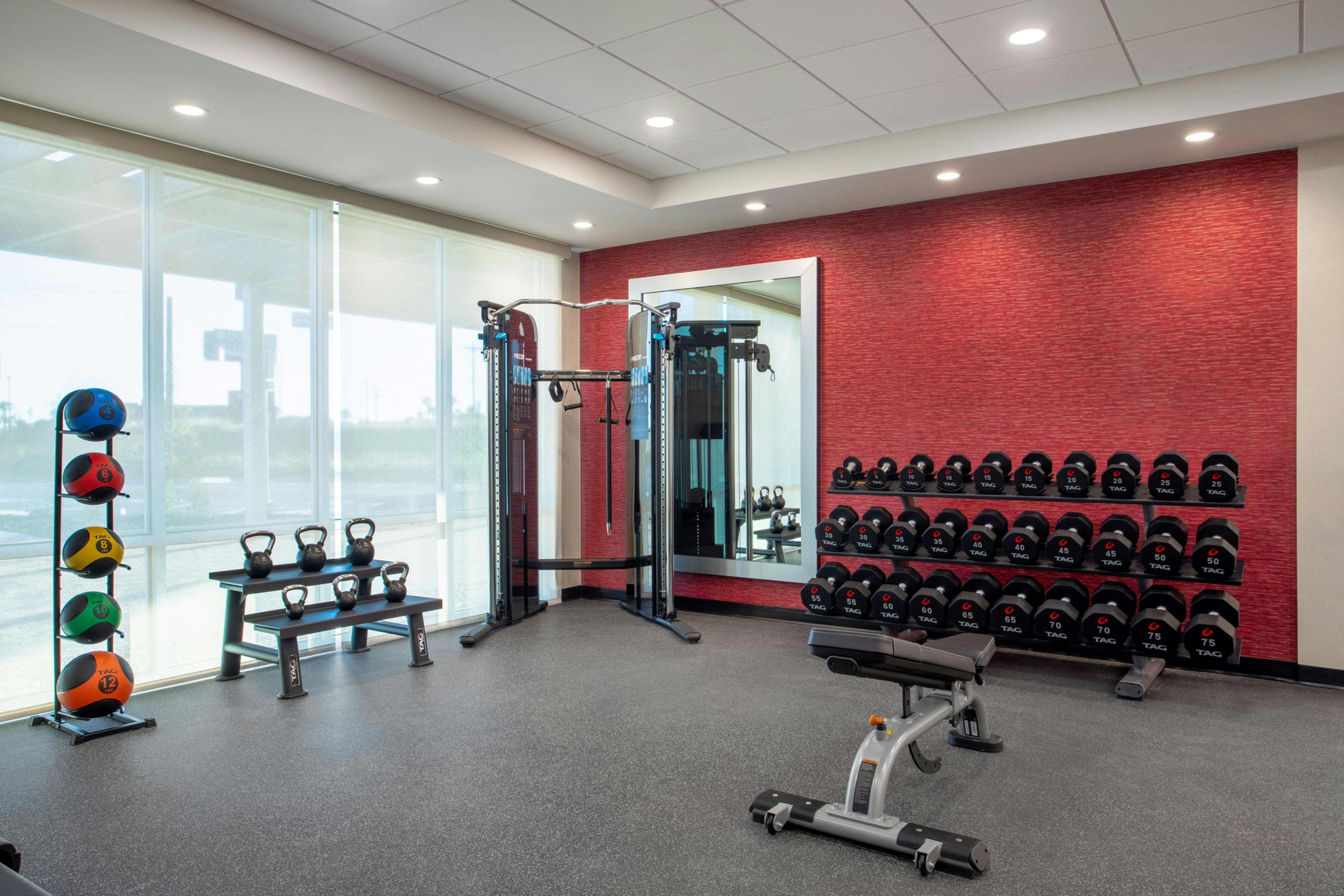 Home2 Suites by Hilton Calhoun 14/24