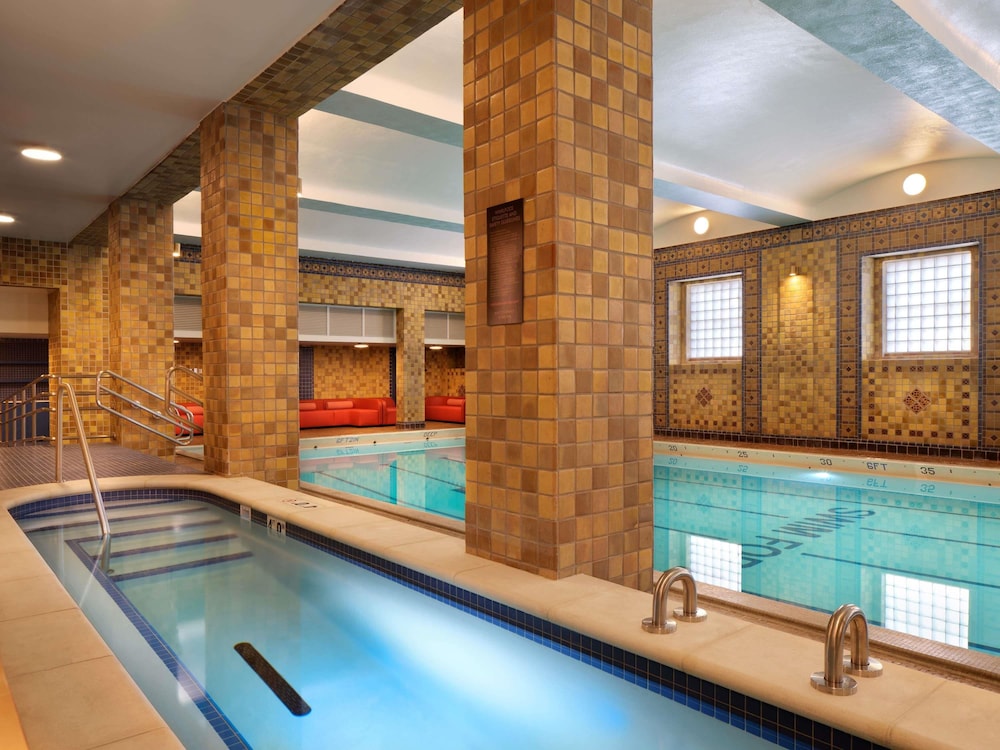 21c Museum Hotel St Louis 24/53