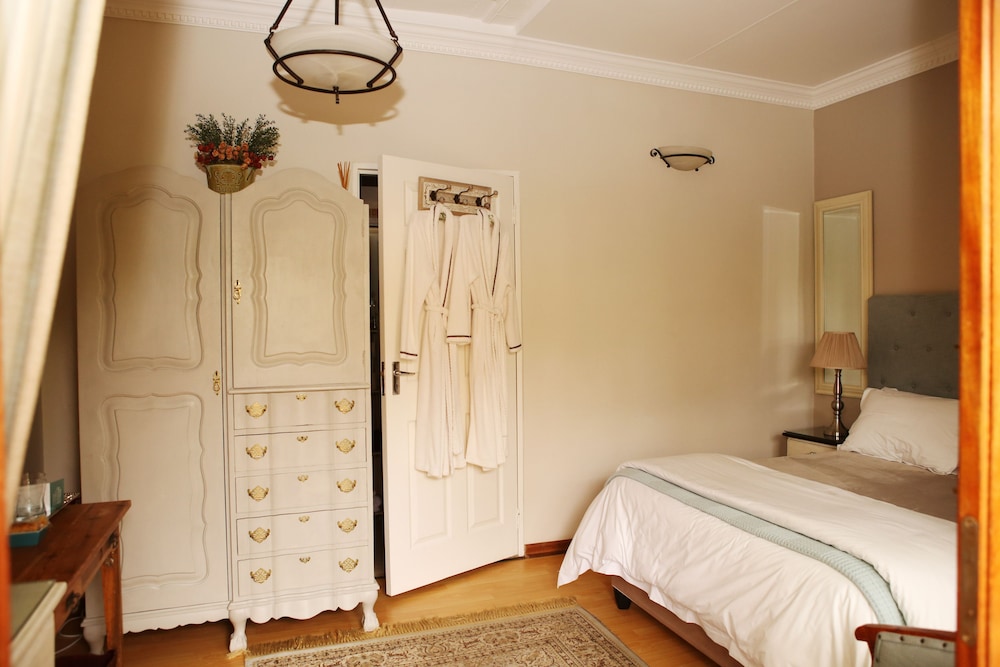 Oleander Guest House 10/50