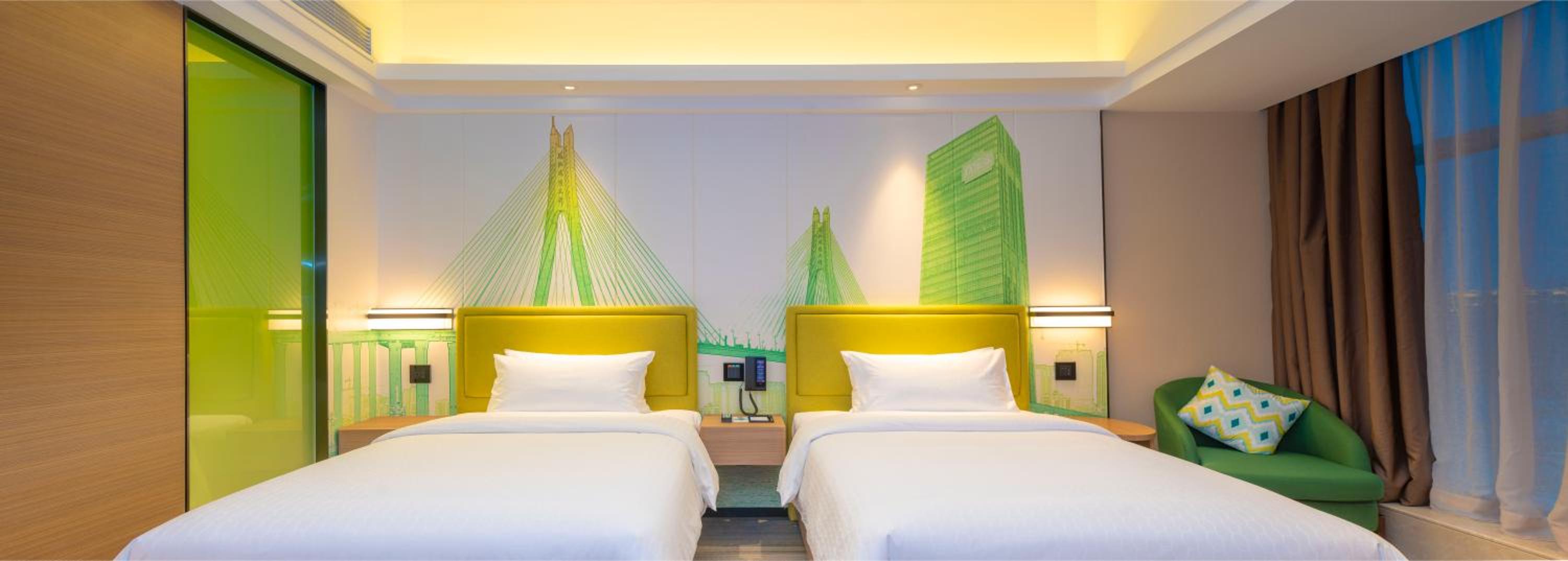 Hampton by Hilton Zhanjiang Renmin Avenue — photo 5