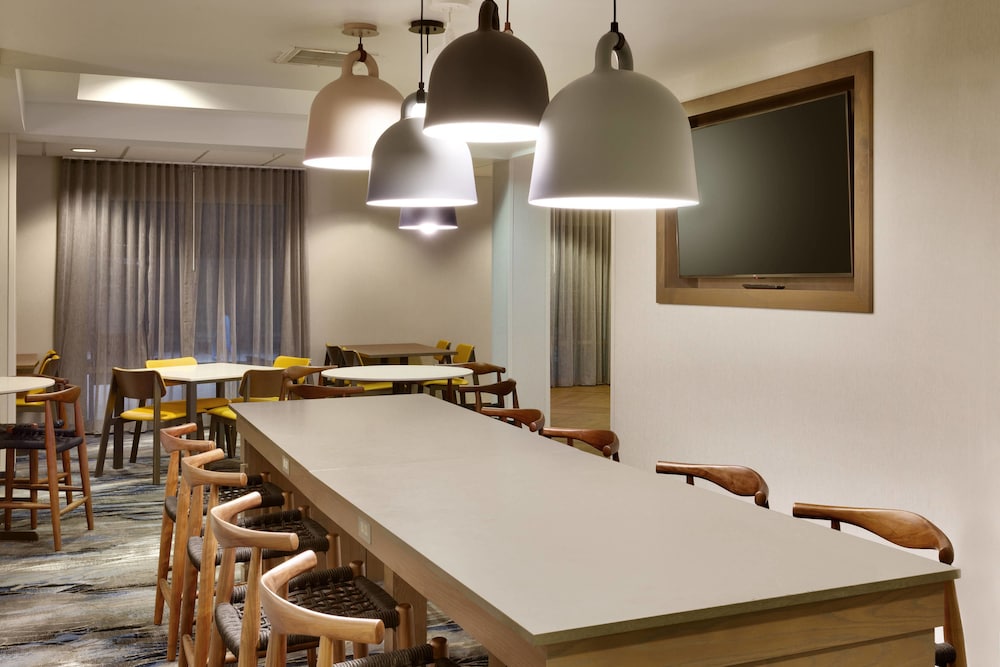 Fairfield Inn And Suites By Marriott Sierra Vista 42/47