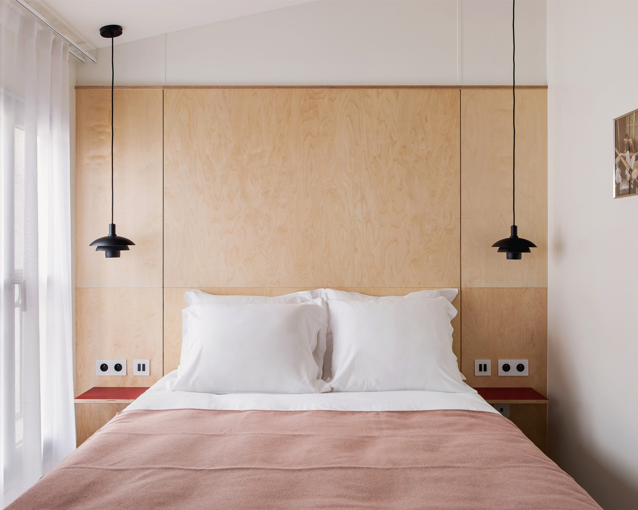 Triple classic 2 pax، New Hotel Opera 2/2