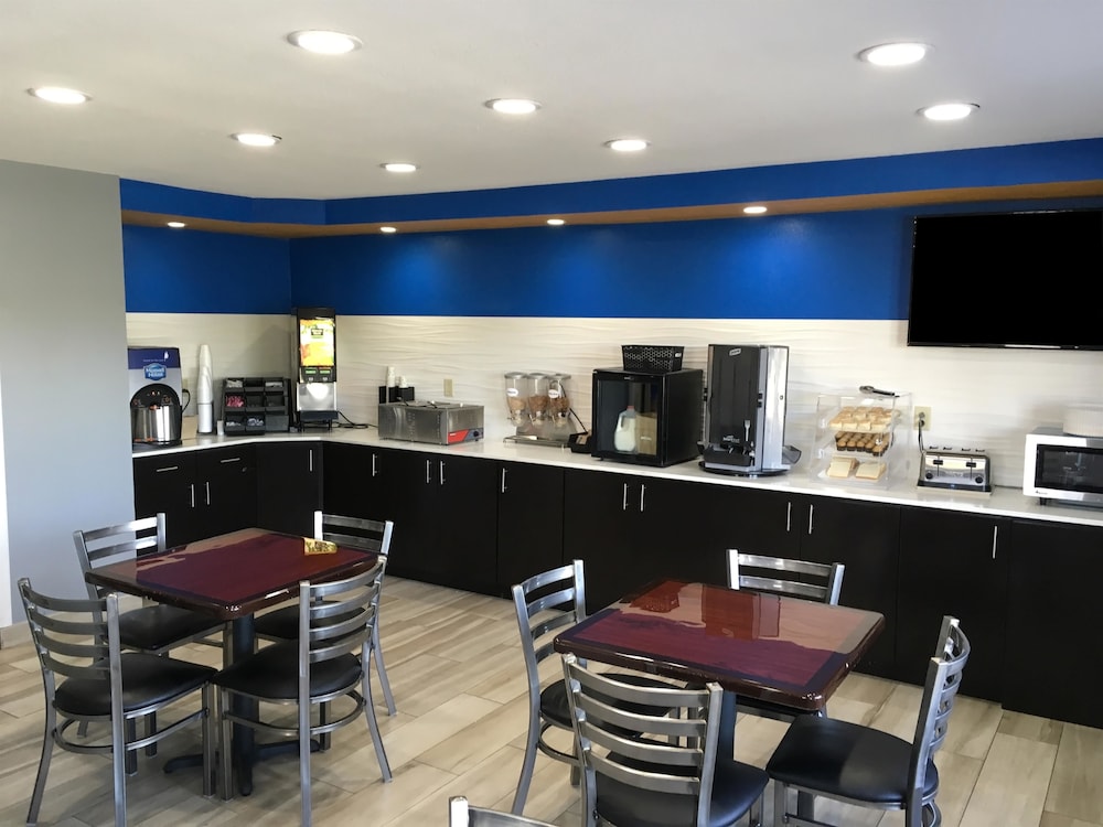 Americas Best Value Inn Denham Springs / Baton Rouge 20/26