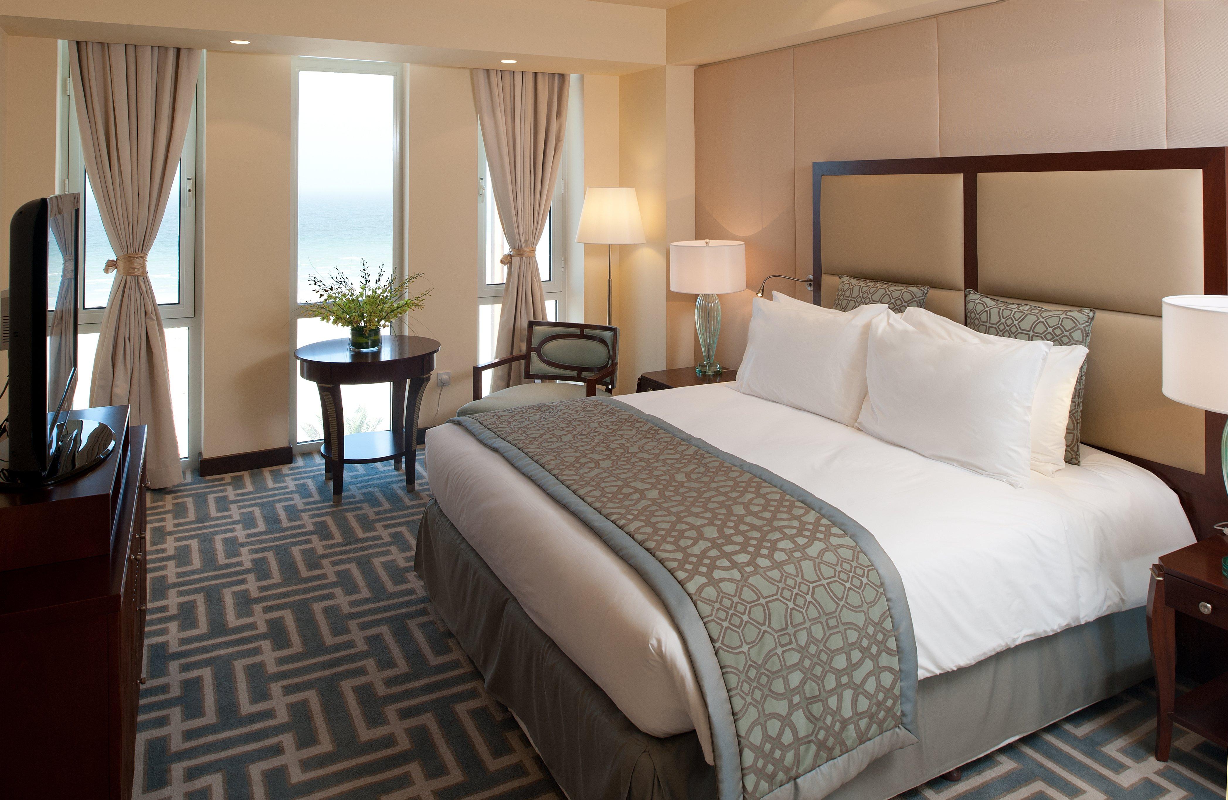 Diplomat, Suite, King Bed, Balcony