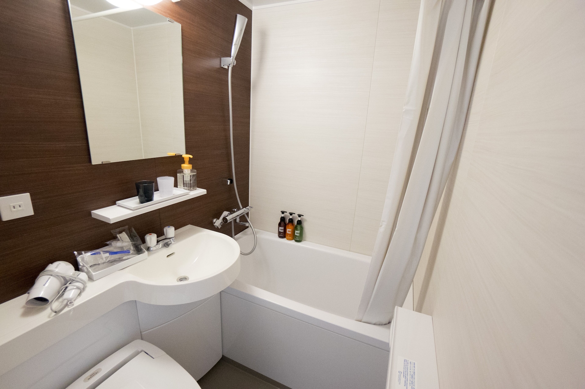 غرفة قياسية بسريرين منفصلين لغير المدخنين، Hotel La'gent Plaza Hakodate Hokuto 6/7