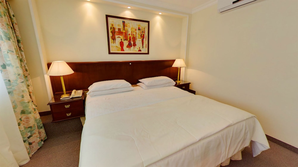 SUPERIOR, DOUBLE OR TWIN BED
