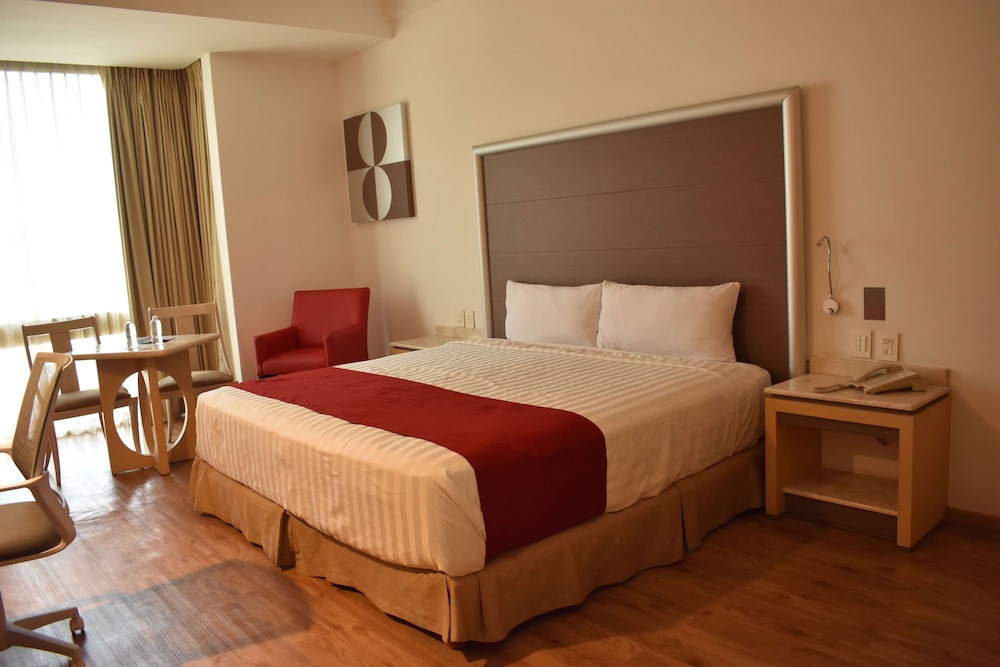 Ramada by Wyndham Mexico City Santa Fe 19/55