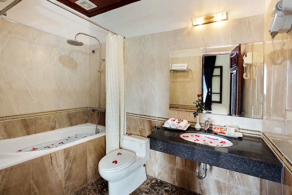 Hanoi Posh Hotel 47/54