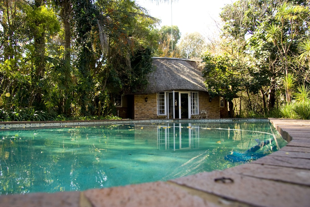 Melrose Place Guest Lodge and Conferencing 45/50