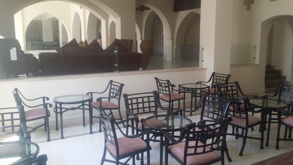 Al Diwan Resort 37/46