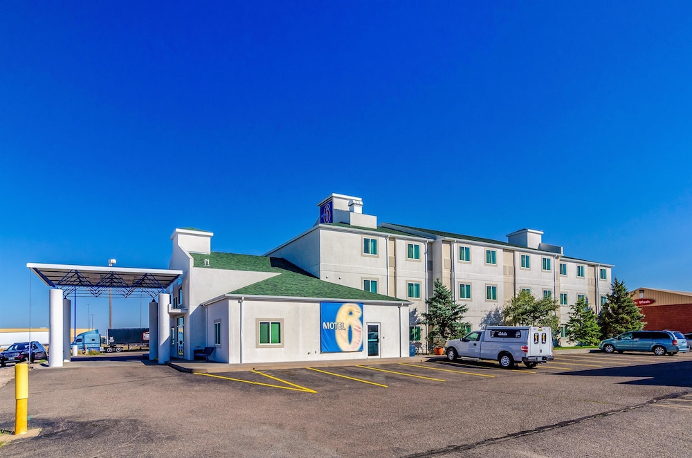 Motel6 Sidney, NE 3/60