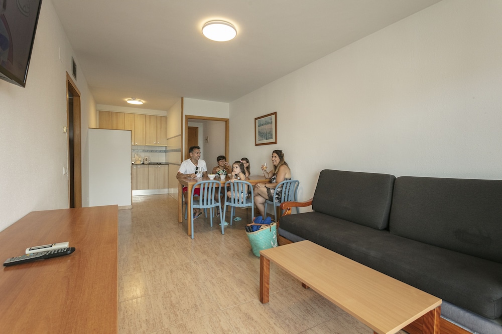 Pins Platja Apartments 40/76