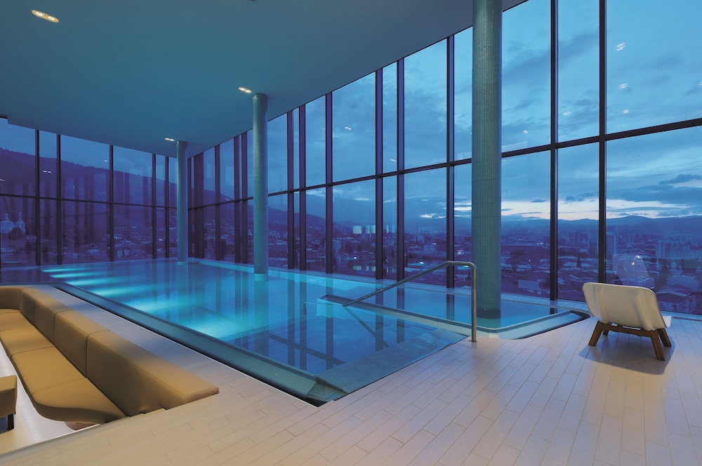 Radisson Blu Iveria 34/74