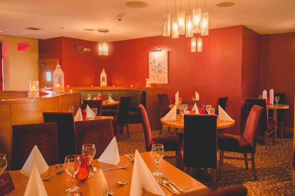 Station House Hotel Letterkenny 45/58