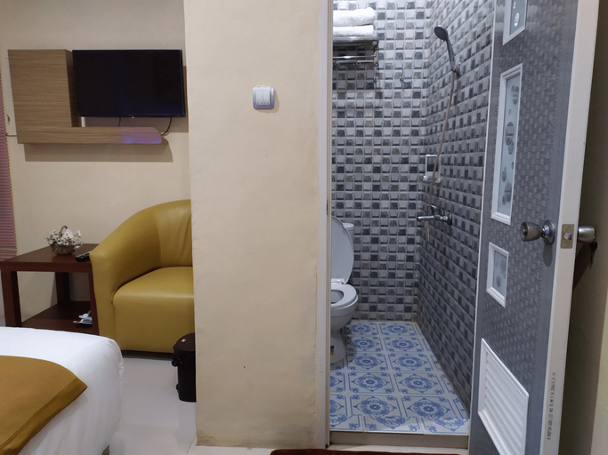 Hotel Grand Royal 11/11