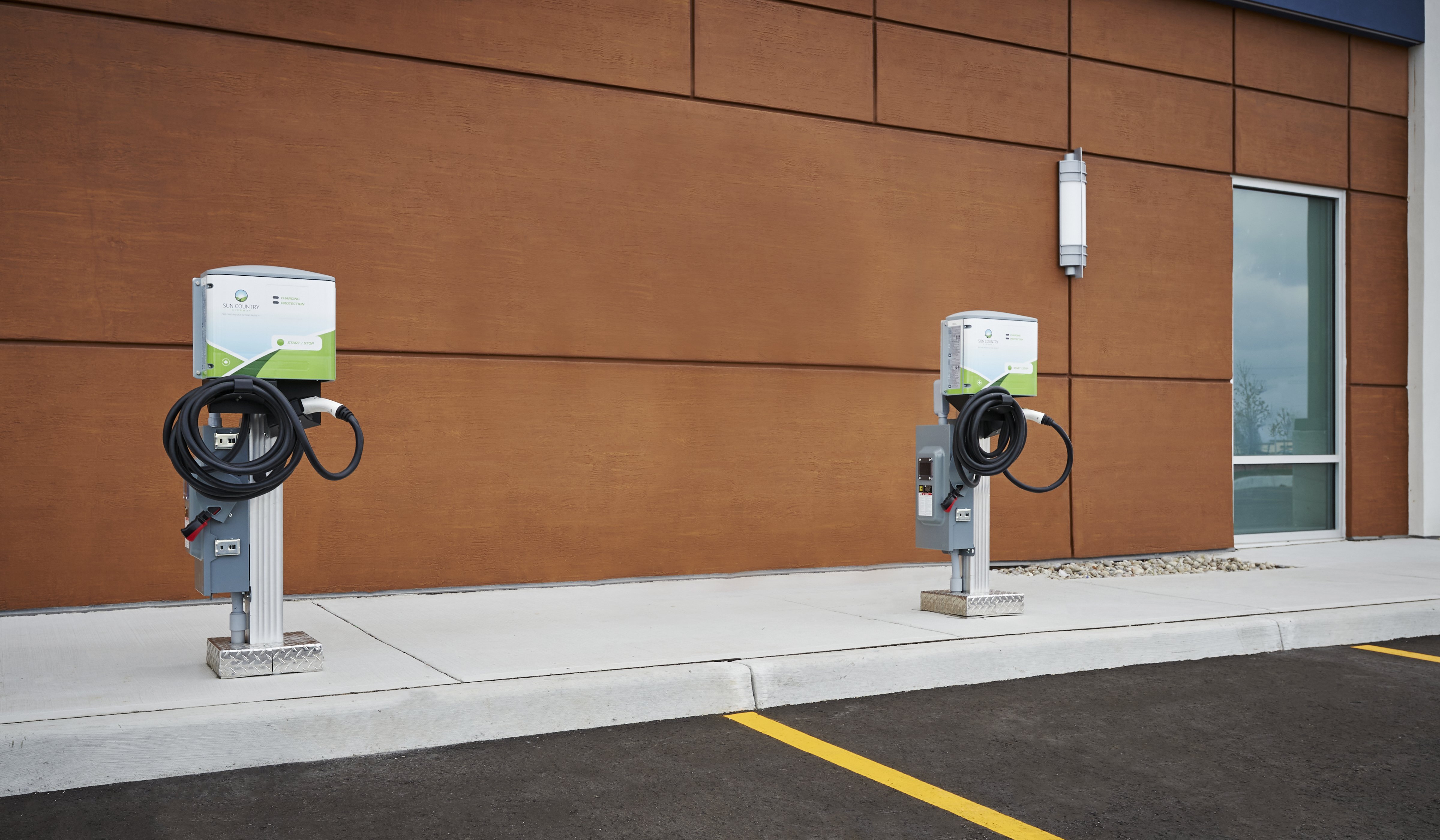 Holiday Inn Express & Suites Windsor East – Lakeshore, an IHG Hotel 27/70