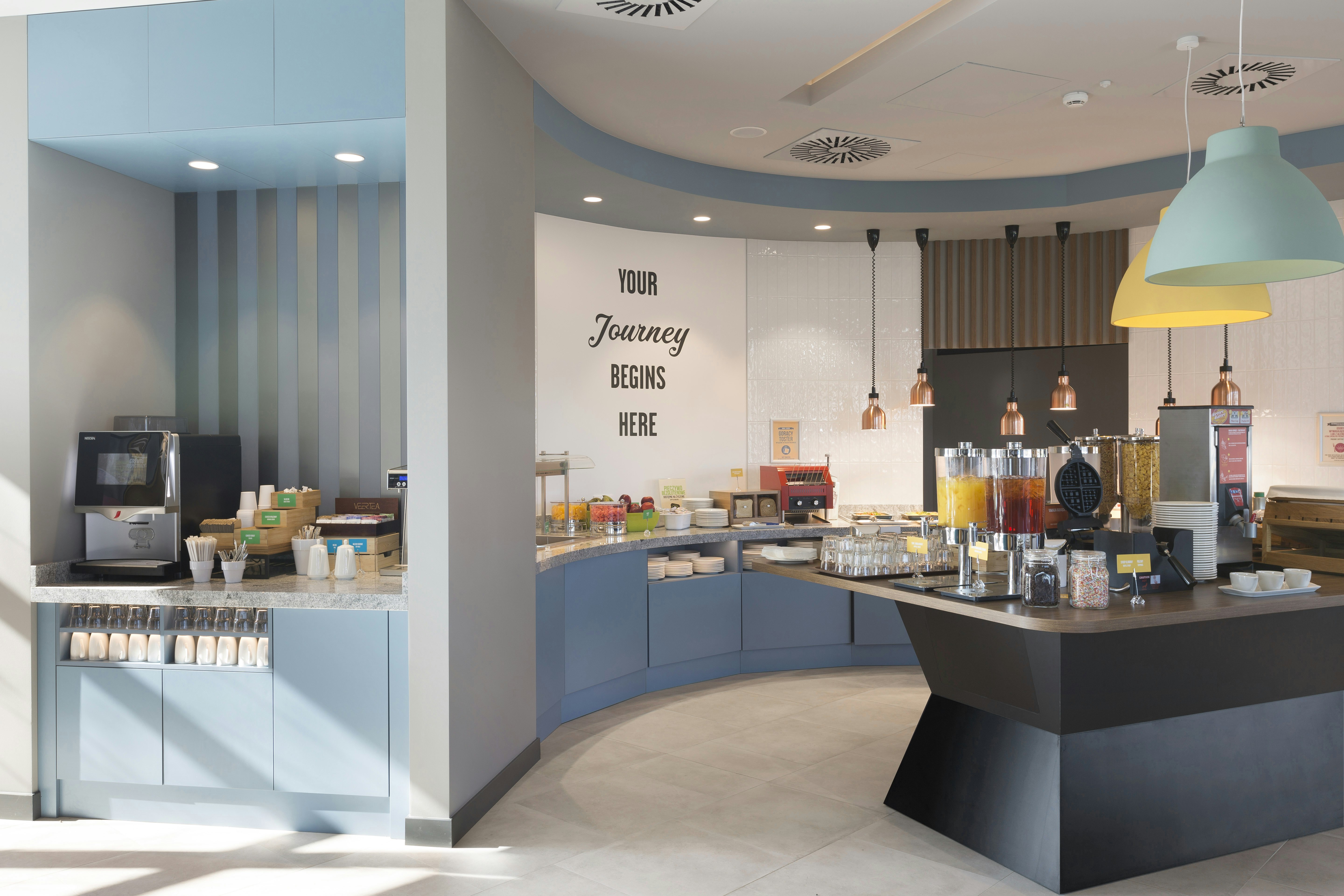 Hampton by Hilton Krakow Airport 11/15