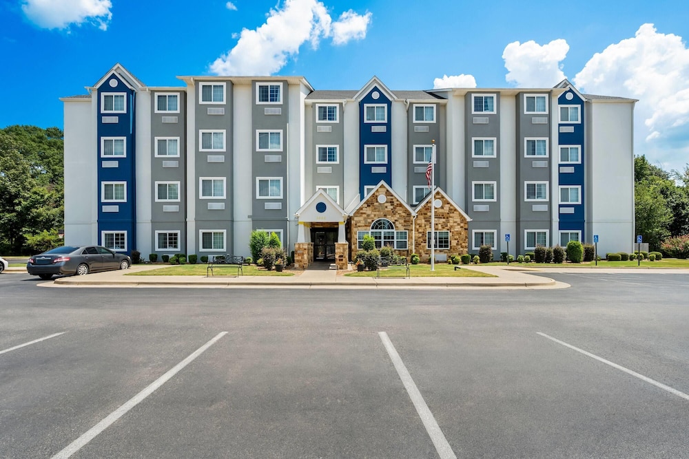 Microtel Inn & Suites by Wyndham Searcy 42/50