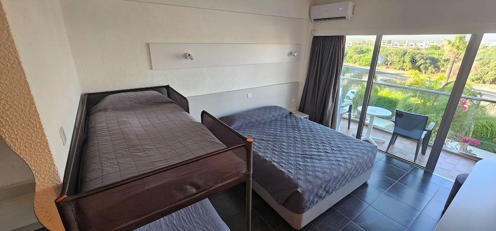 Sveltos Hotel 26/88