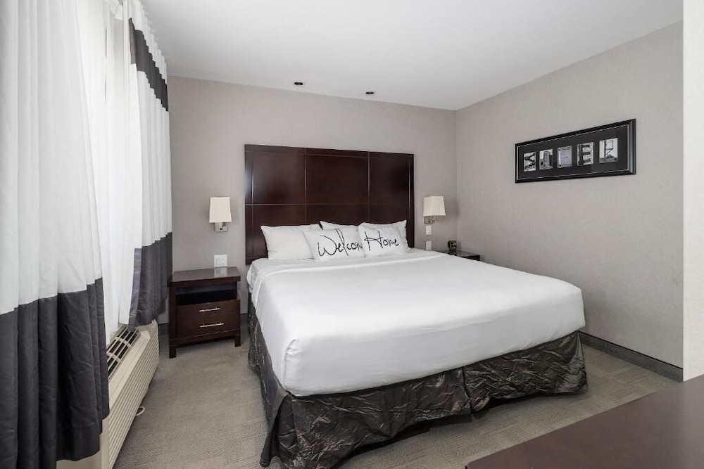 Home Inn Suites Yorkton 17/65