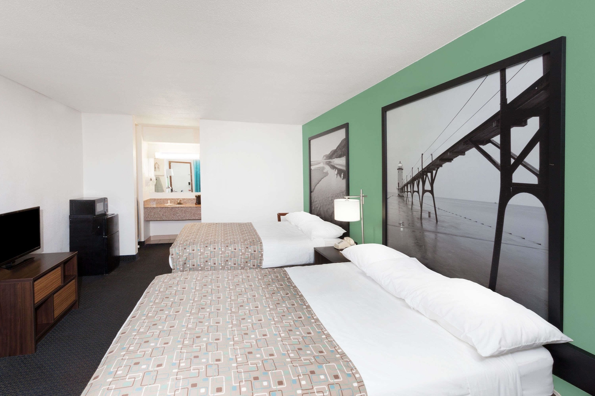 Room, 2 Double Beds, Exterior Entrance, Accessible