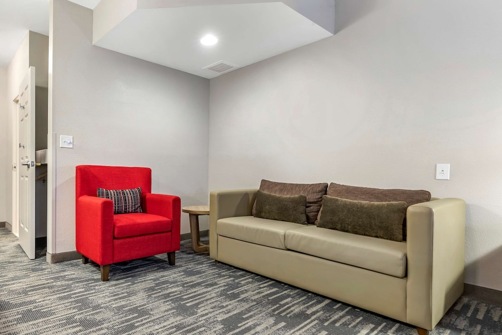 Country Inn & Suites by Radisson, Aiken South 30/39
