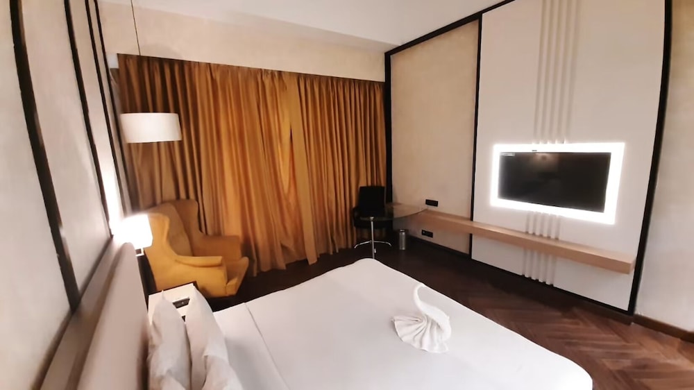 Polo Hotels, Agartala 19/64