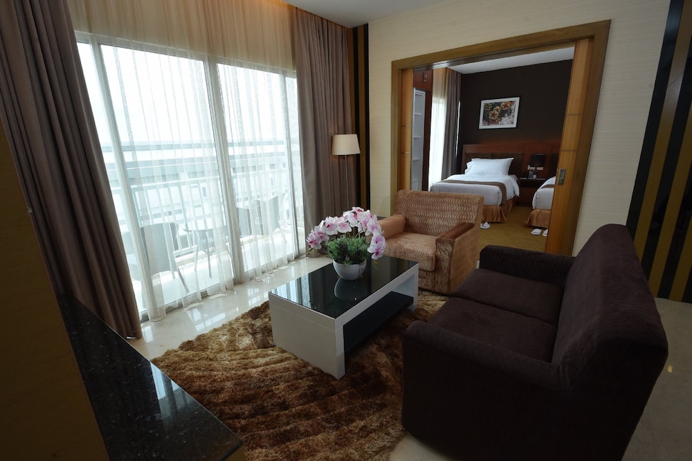 Hotel Tenera Bandar Baru Bangi 40/65