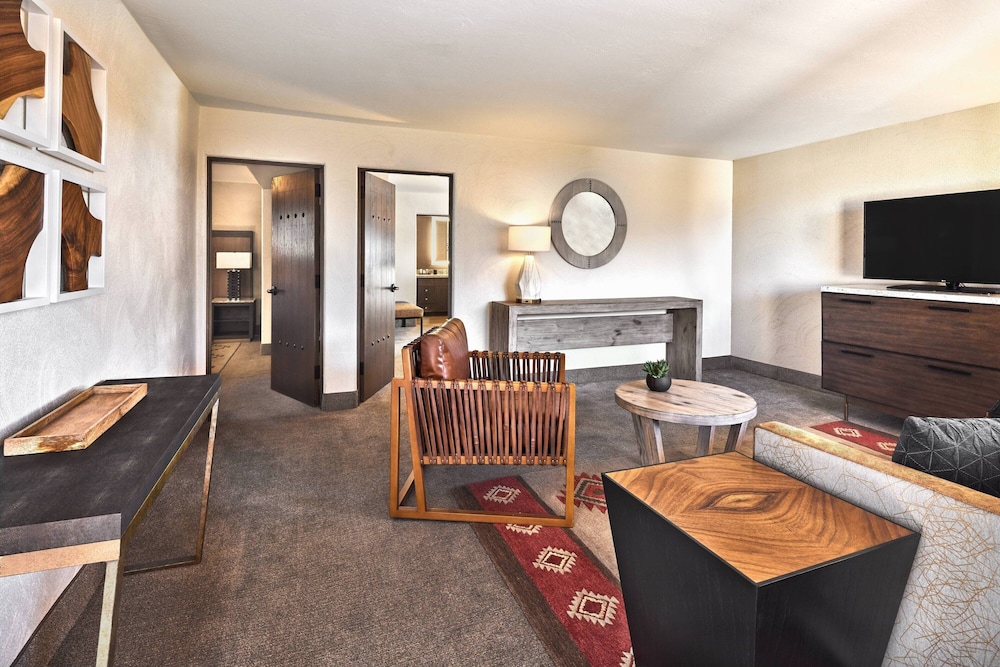 Camelback Inn-A JW Marriott Resort & Spa Scottsdale - DUPLICATE 32/82