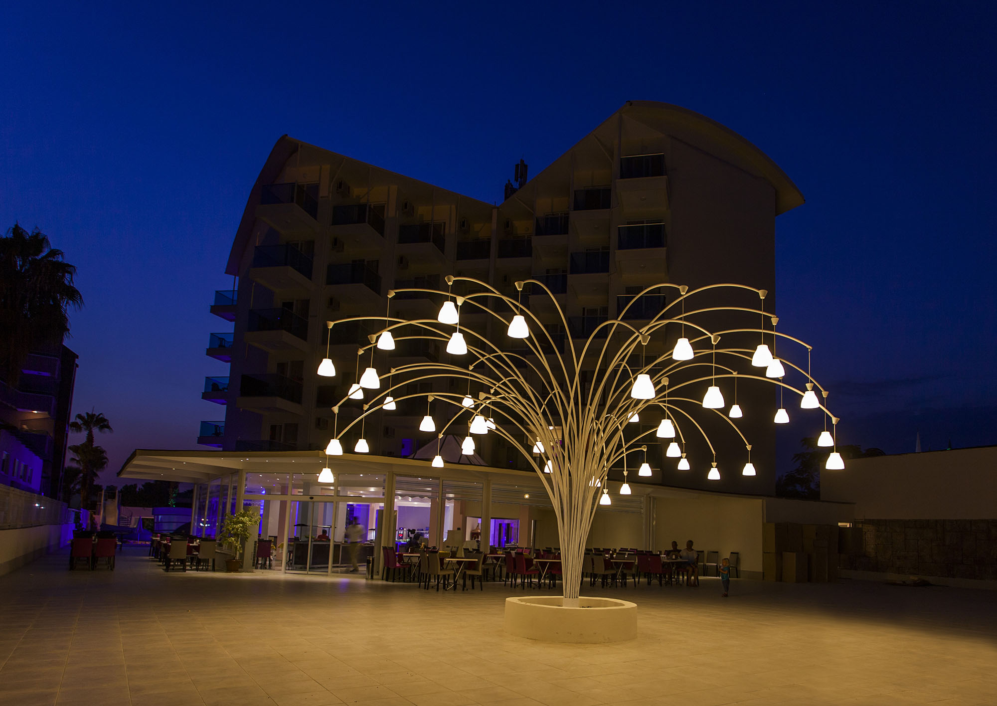 Infinity Beach Hotel 37/39
