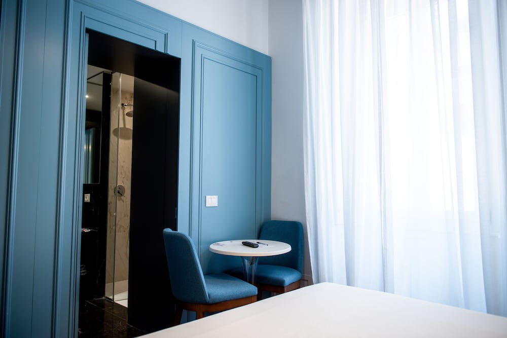 Boutique Centrale Palace 44/81