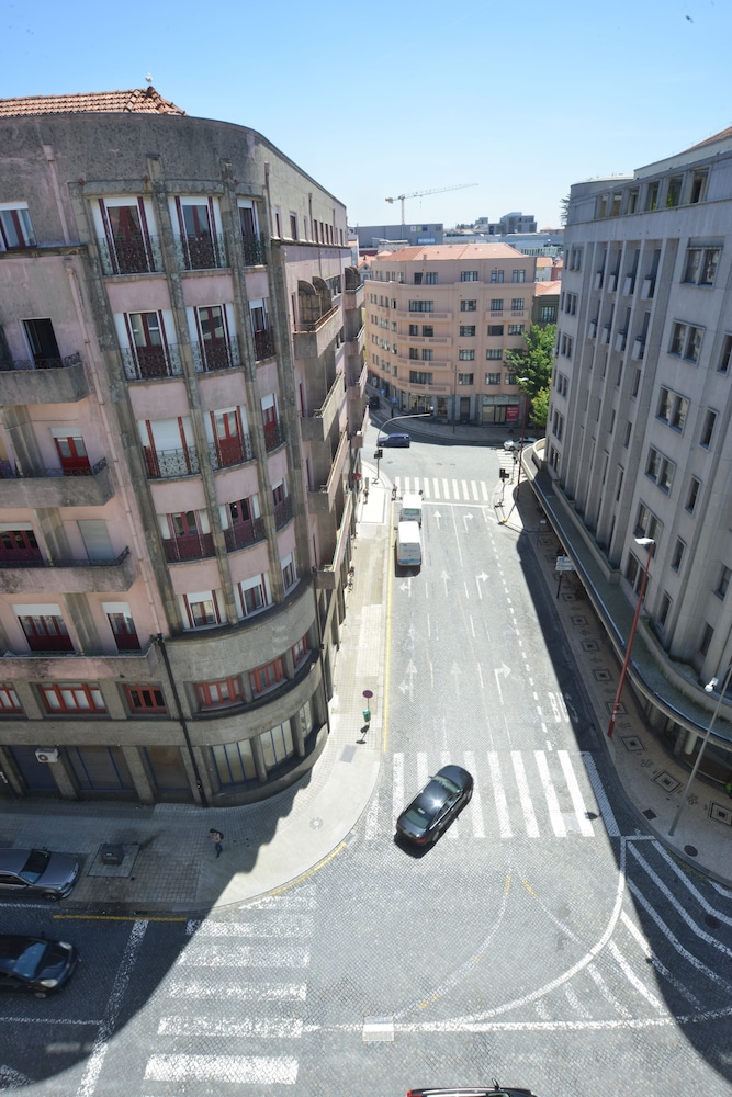 Spot Family Apartments 51/57