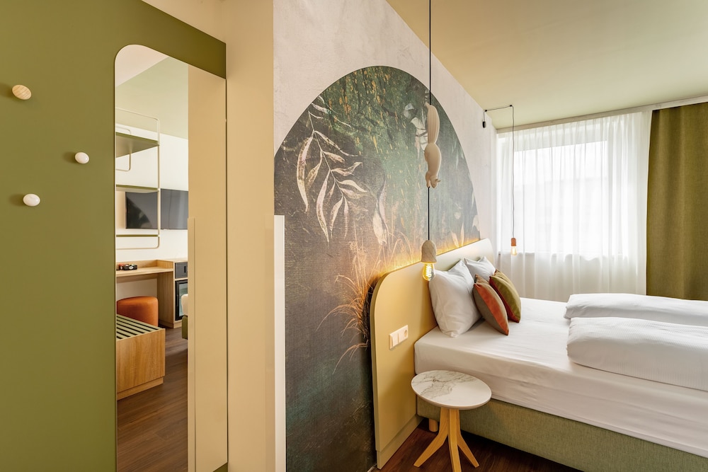 Hotel The Weekend 30/60
