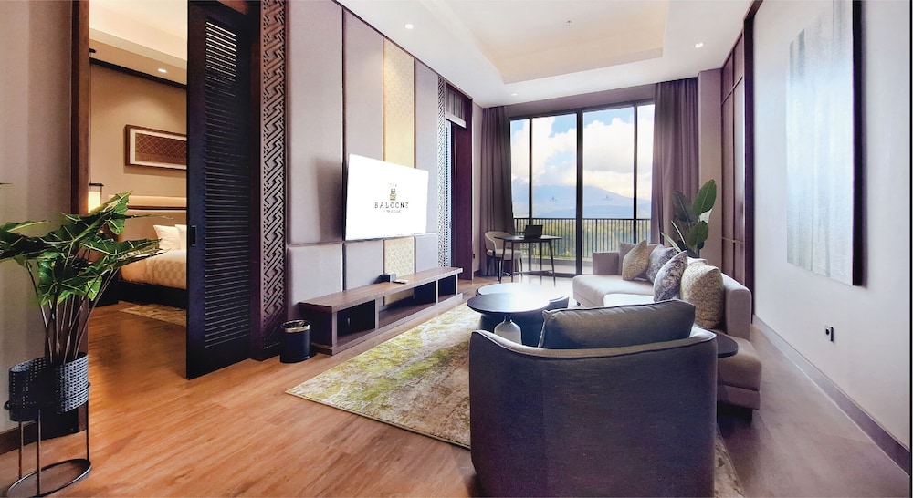 The Balcone Hotel and Resort 40/54