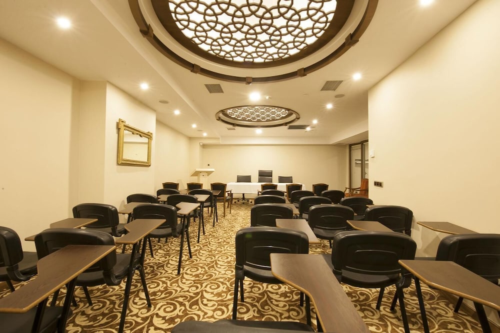 Hotel Ney 57/64