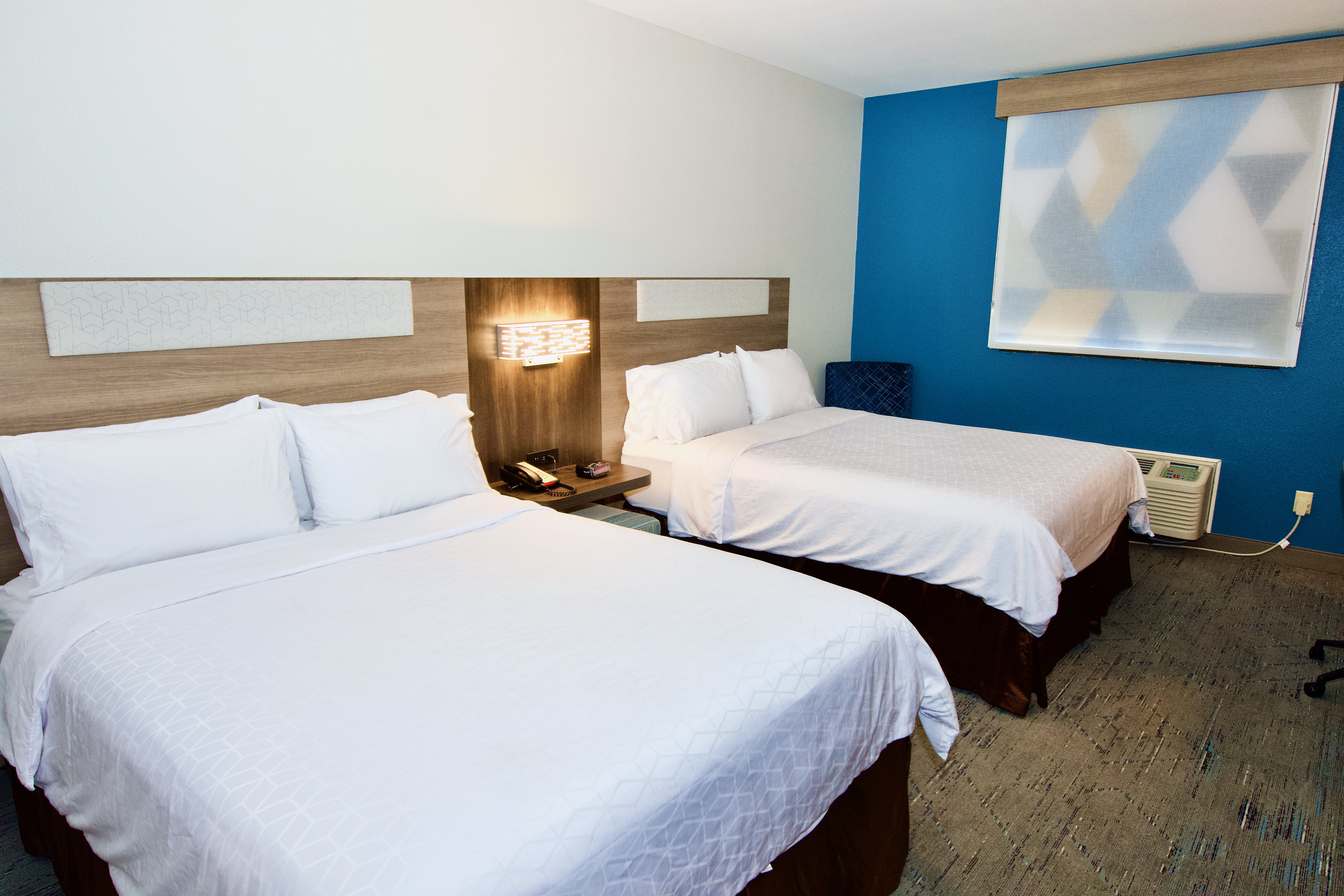 Holiday Inn Express Hotel And Suites St Charles 15/56
