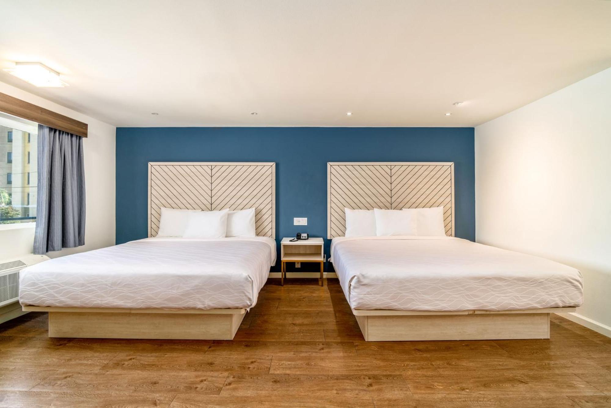 Trend Hotel at LAX Airport 18/46