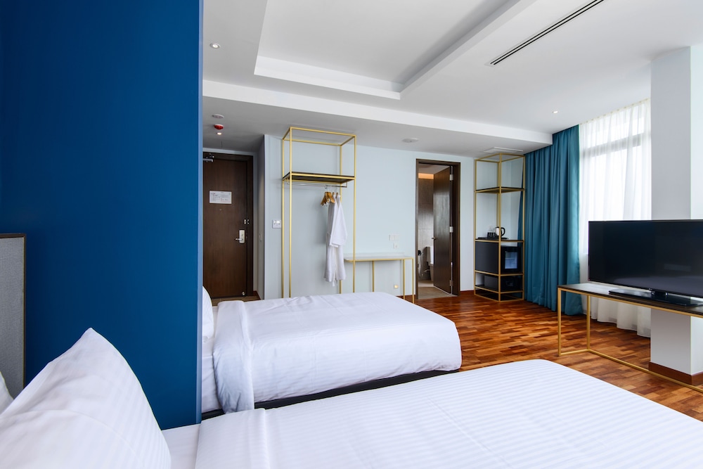 Savv Hotel 17/50