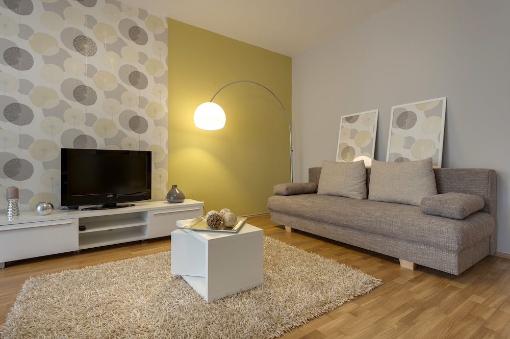 Central Passage Apartments 36/72