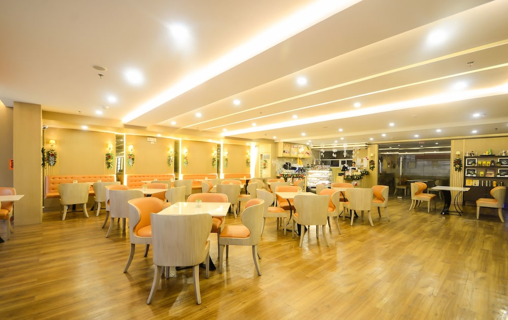 Extremeli Suites 52/65